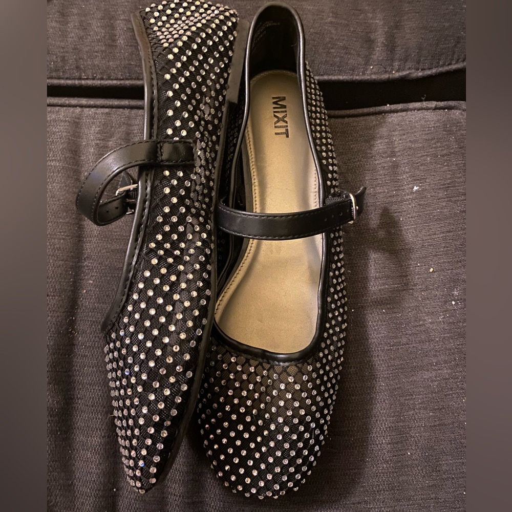 Dress shoes size 10